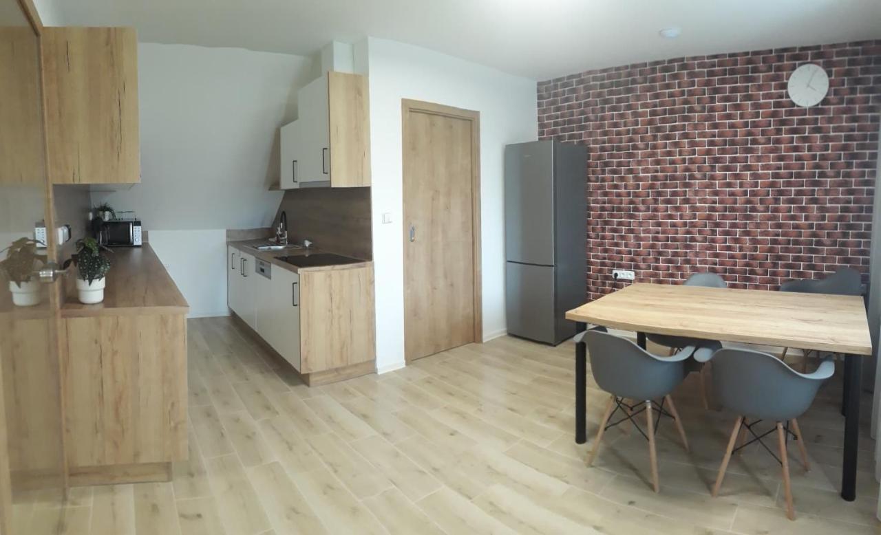 Apartmanovy Dum Na Kolonade Lednice Eksteriør bilde